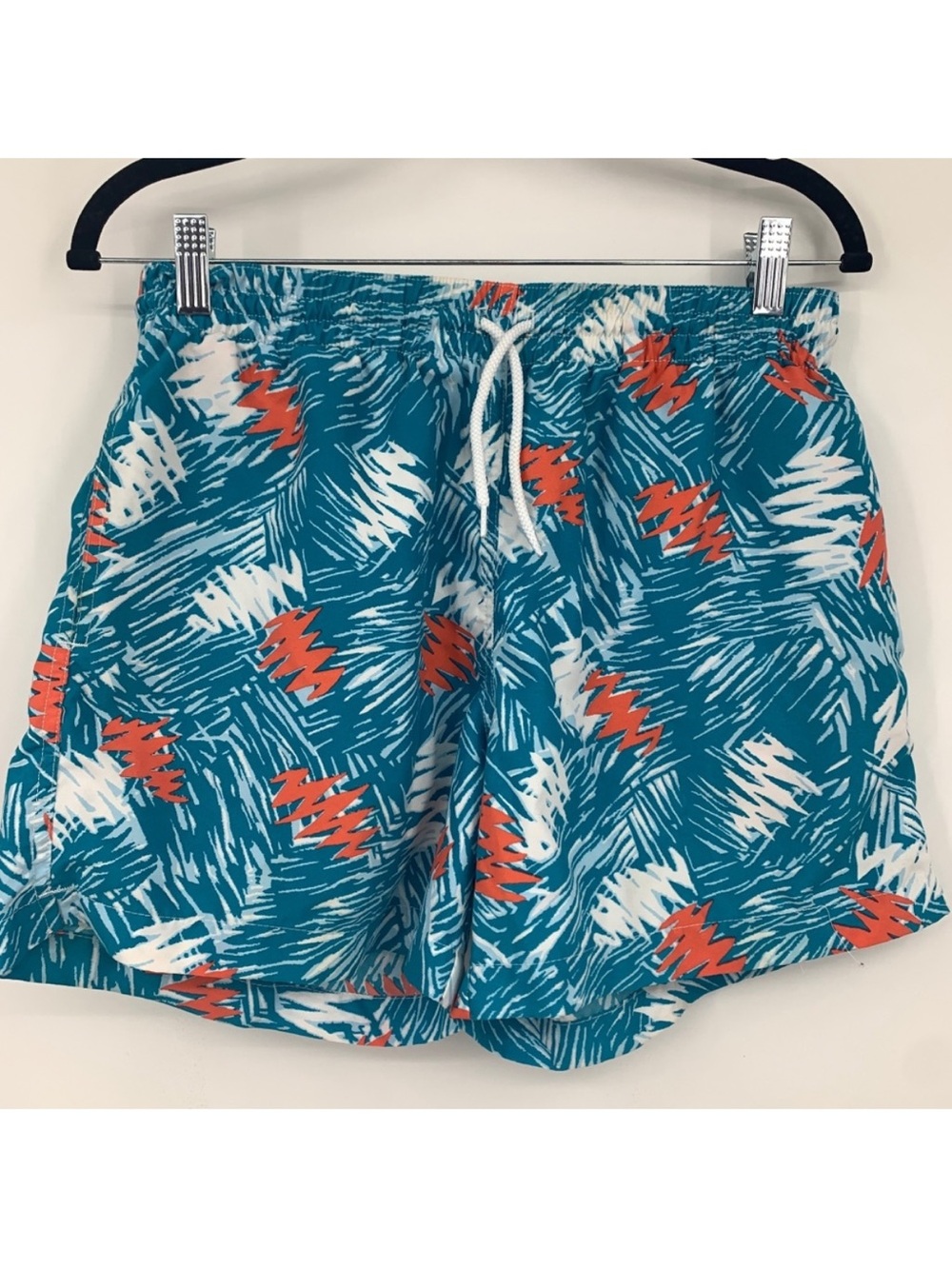 Chubbies mens medium shorts board swim trunks bathing suit surf geometric aloha
